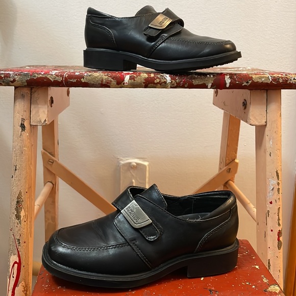 2/$18 Kenneth Cole Black Leather Fast Cash 2 Toddler Dress Shoe Size 12 - Picture 2 of 16